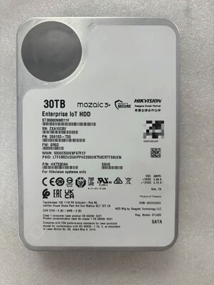 Discos duros empresariales Seagate Exos EXOS de 28 TB Modelo: ST30000NM011F
